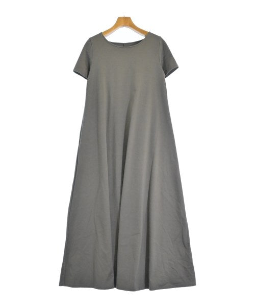 NOBLE ชุดเดรส