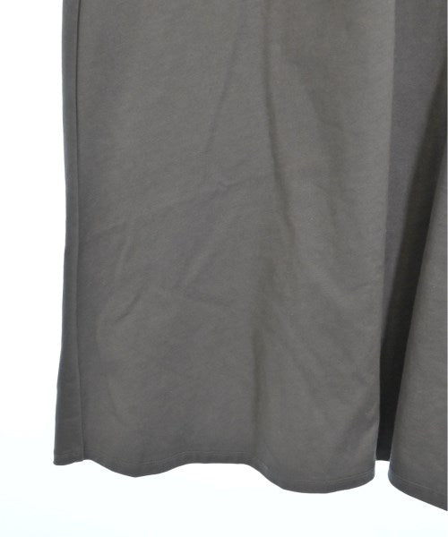 NOBLE ชุดเดรส