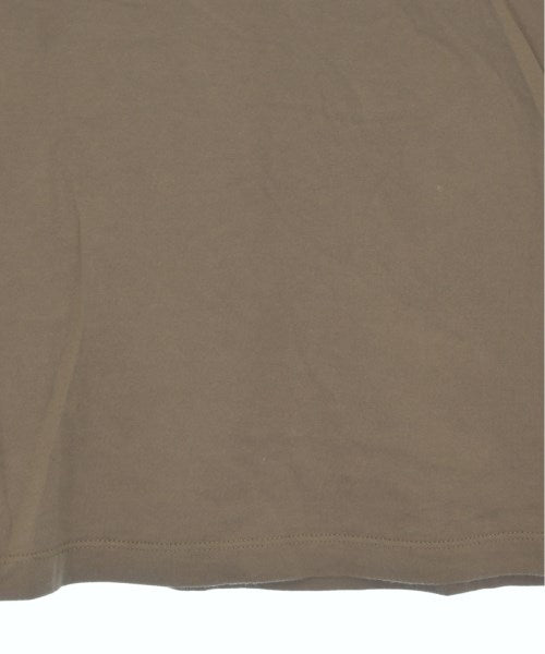 NOBLE เสื้อยืด/เสื้อท็อปส์