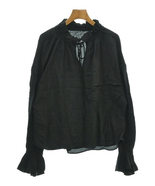 NOBLE เสื้อสตรี