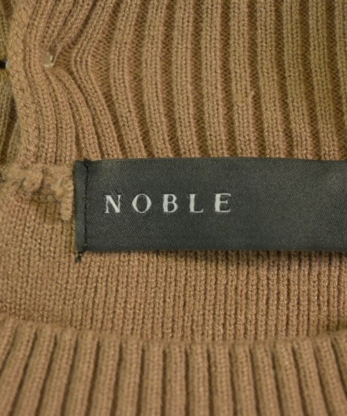 NOBLE ชุดเดรส