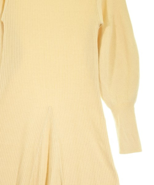 NOBLE ชุดเดรส