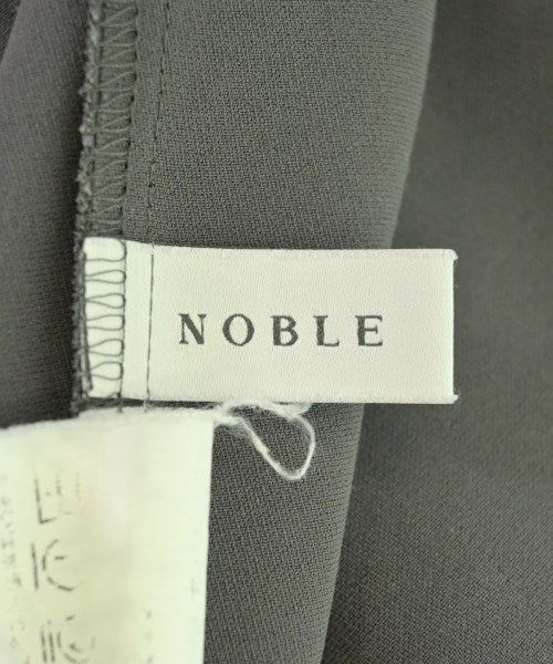 NOBLE เสื้อสตรี