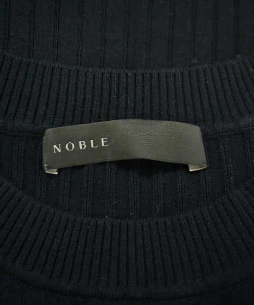 NOBLE ชุดเดรส