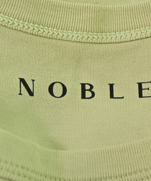 NOBLE เสื้อยืด/เสื้อท็อปส์