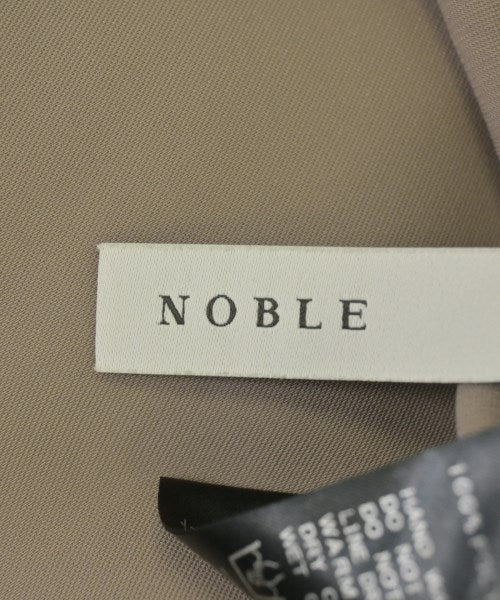 NOBLE ชุดเดรส
