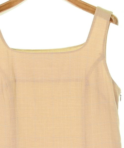 NOBLE ชุดเดรส