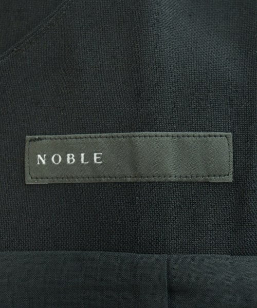 NOBLE ชุดเดรส