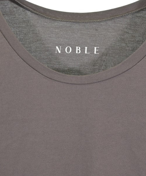 NOBLE เสื้อยืด/เสื้อท็อปส์