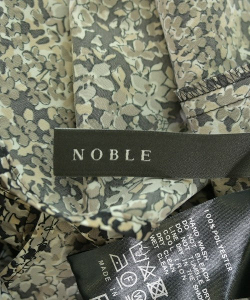 NOBLE ชุดเดรส