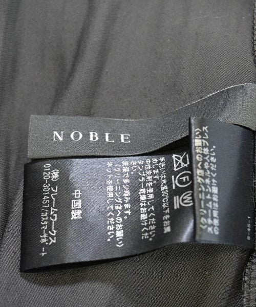 NOBLE ชุดเดรส
