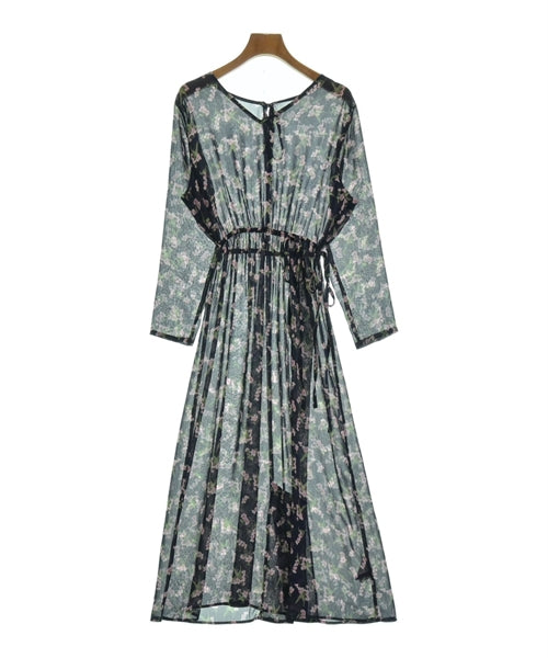 KBF ชุดเดรส