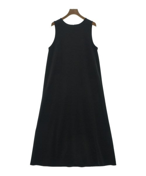 KBF ชุดเดรส