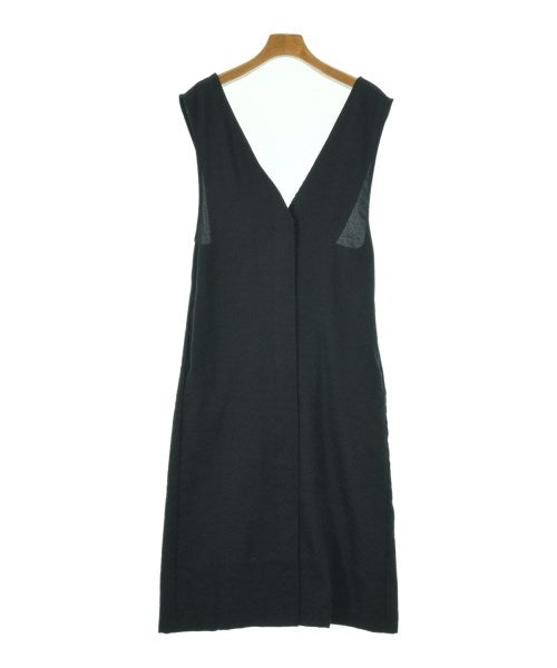 KBF ชุดเดรส