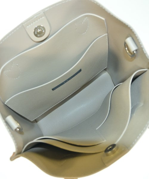 KBF กระเป๋าถือขนาดใหญ่