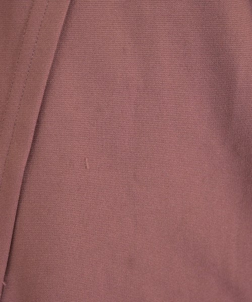 loaf เสื้อยืด/เสื้อท็อปส์