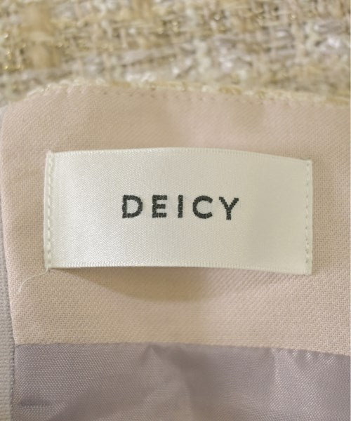 deicy กระโปรงสั้น