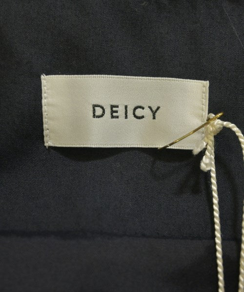 deicy กระโปรงสั้น