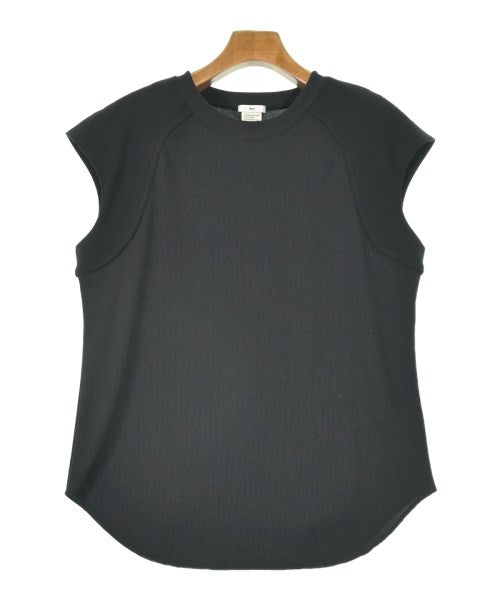 SOV. เสื้อแขนกุด