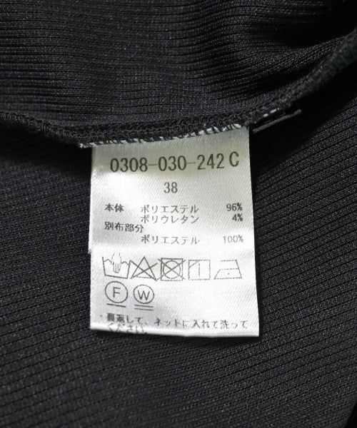 SOV. เสื้อแขนกุด