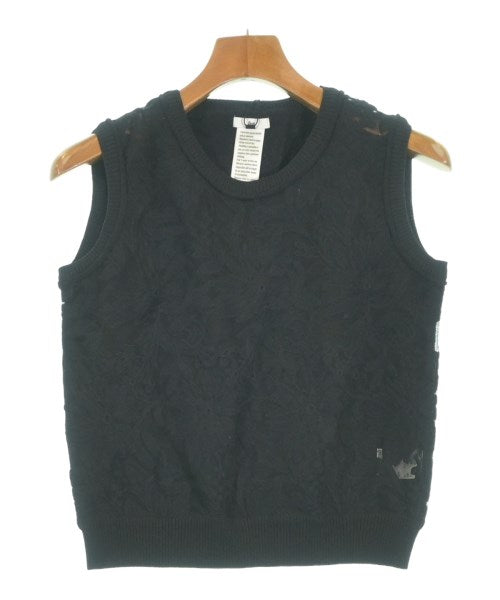 SOV. เสื้อแขนกุด