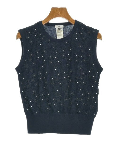 SOV. เสื้อแขนกุด