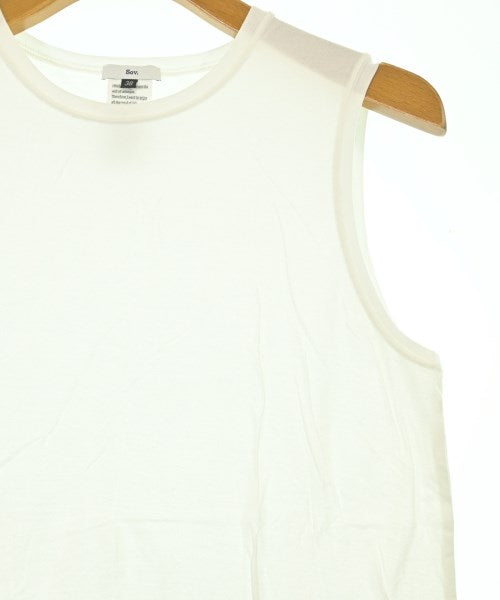 SOV. เสื้อยืด/เสื้อท็อปส์