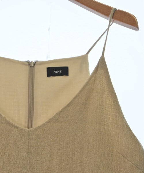 NINE ชุดเดรส