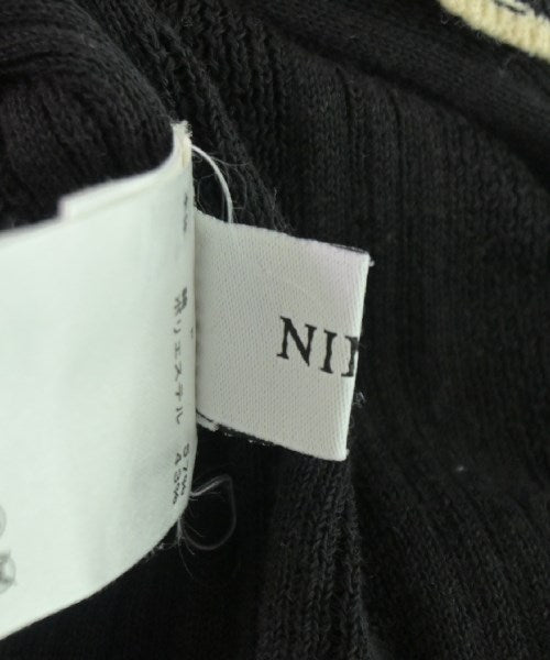 NINE เสื้อกันหนาว