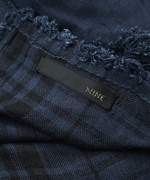 NINE ผ้าคลุมไหล่