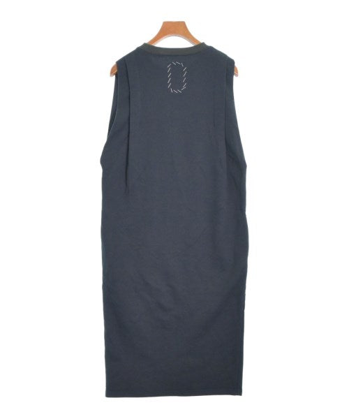 OKIRAKU ชุดเดรส