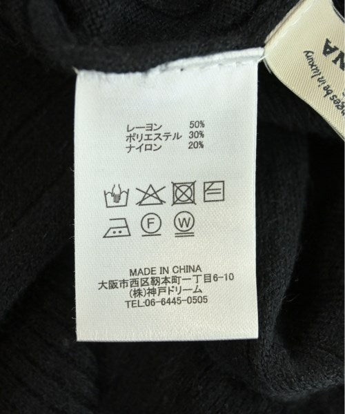 TORRAZZO DONNA เสื้อกันหนาว