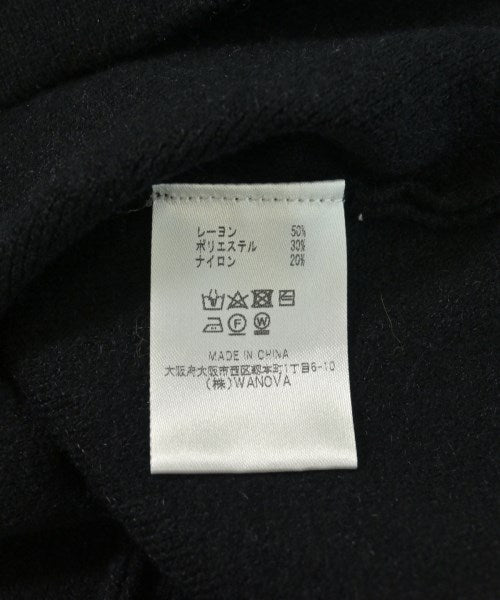 TORRAZZO DONNA เสื้อแขนกุด