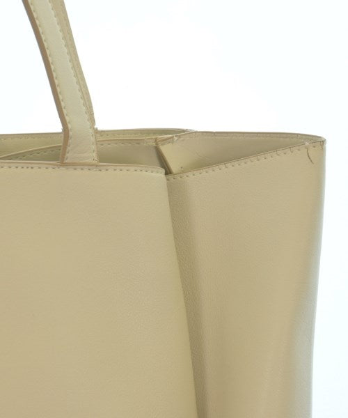 JILL by JILL STUART กระเป๋าถือขนาดใหญ่