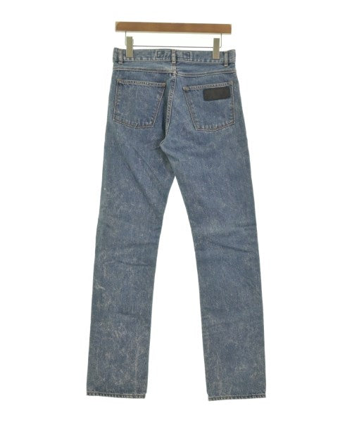 Apr-77 ยีนส์