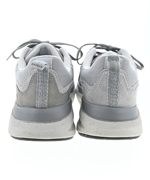 Engineered Garments รองเท้าผ้าใบ