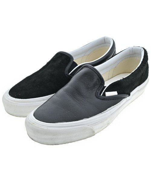 Engineered Garments รองเท้าผ้าใบ