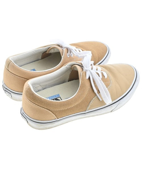Engineered Garments รองเท้าผ้าใบ