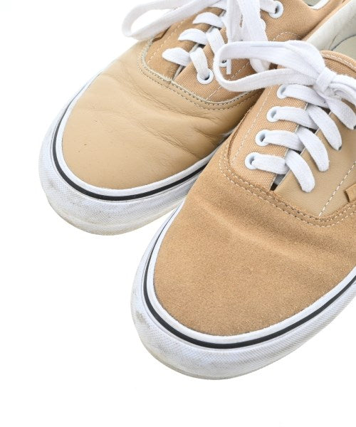 Engineered Garments รองเท้าผ้าใบ