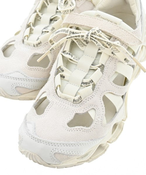 beautiful people รองเท้าแตะ