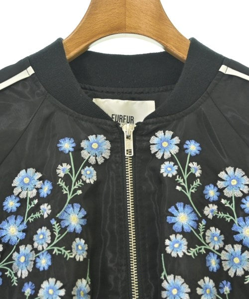 FURFUR แจ็คเก็ตสนามกีฬา