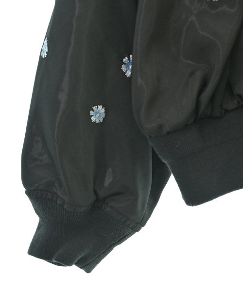 FURFUR แจ็คเก็ตสนามกีฬา