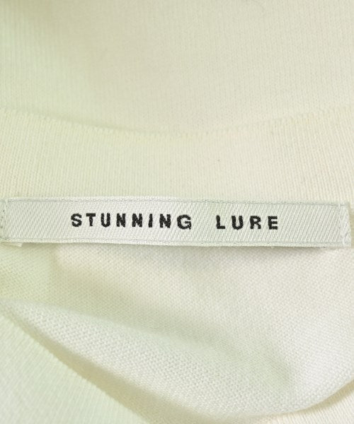 STUNNING LURE เสื้อแขนกุด