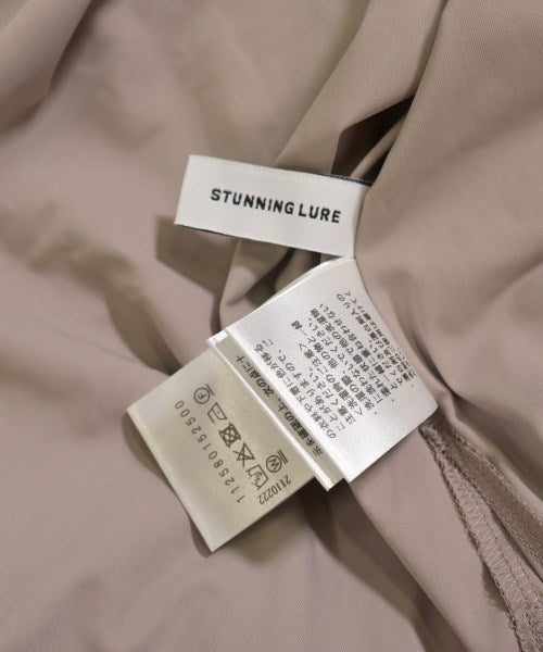 STUNNING LURE เสื้อยืด/เสื้อท็อปส์