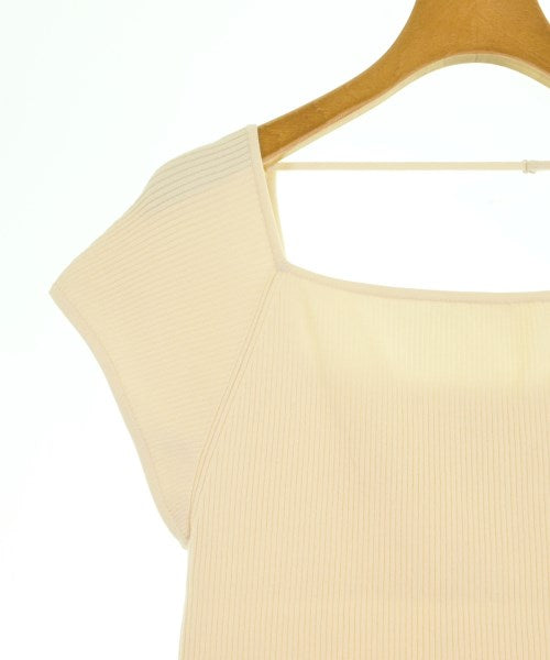 STUNNING LURE เสื้อยืด/เสื้อท็อปส์