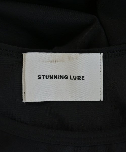 STUNNING LURE เสื้อยืด/เสื้อท็อปส์