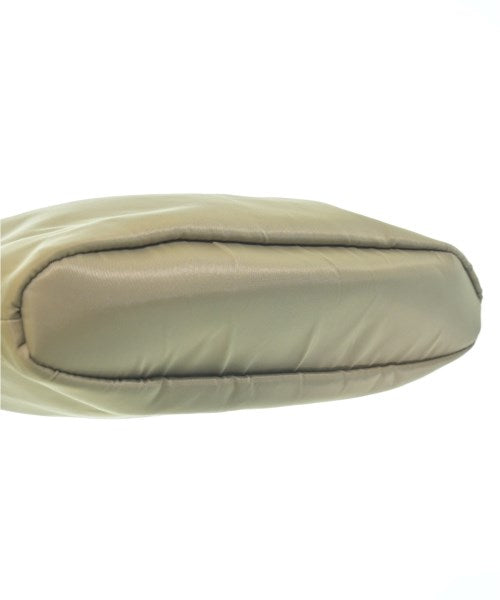 Le Vernis กระเป๋าถือ