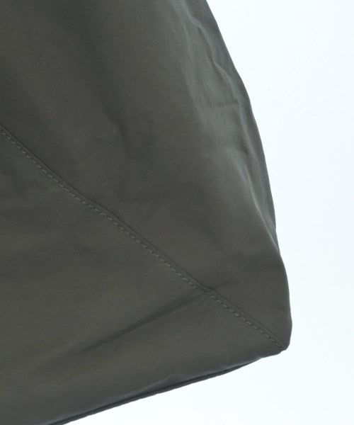 Le Vernis กระเป๋าถือขนาดใหญ่