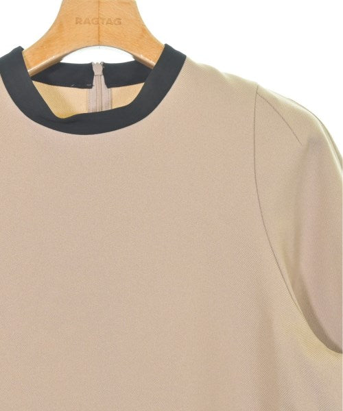 Tiara เสื้อลำลอง