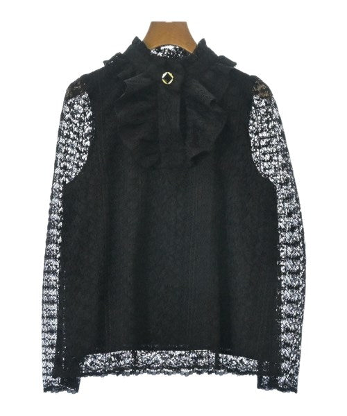 Tiara เสื้อสตรี